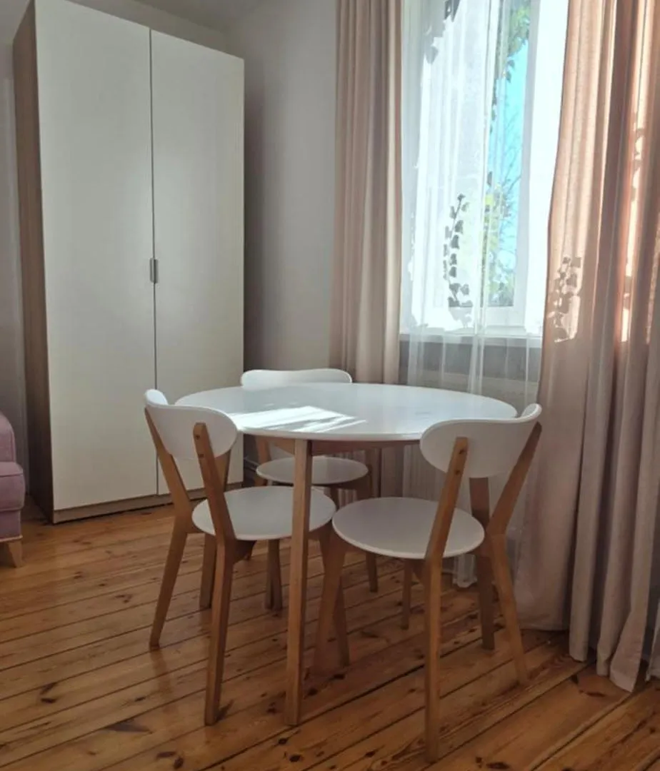 Bed & Breakfast Przestronne Pokoje W Domu Prywatnym Ze Wspolna Lazienka Prywatnosc I Komfort Wroclaw